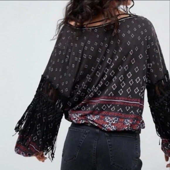 Free People Top Fringed Macrame Front Tie V-Neck Long Sleeve Black Multi L NWT - Picture 12 of 16